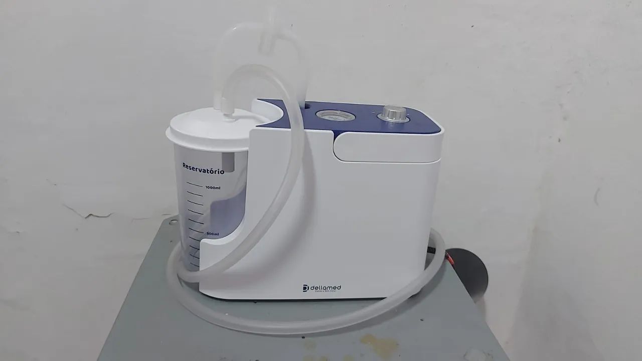 Portable Hospital Suction Device