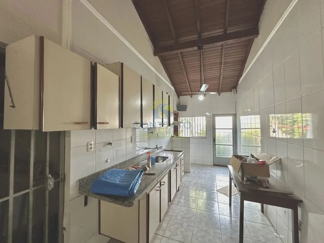 Casa térrea para venda ou locação com piscina e 4 quartos (2suítes), Parque universitário, - Foto 3