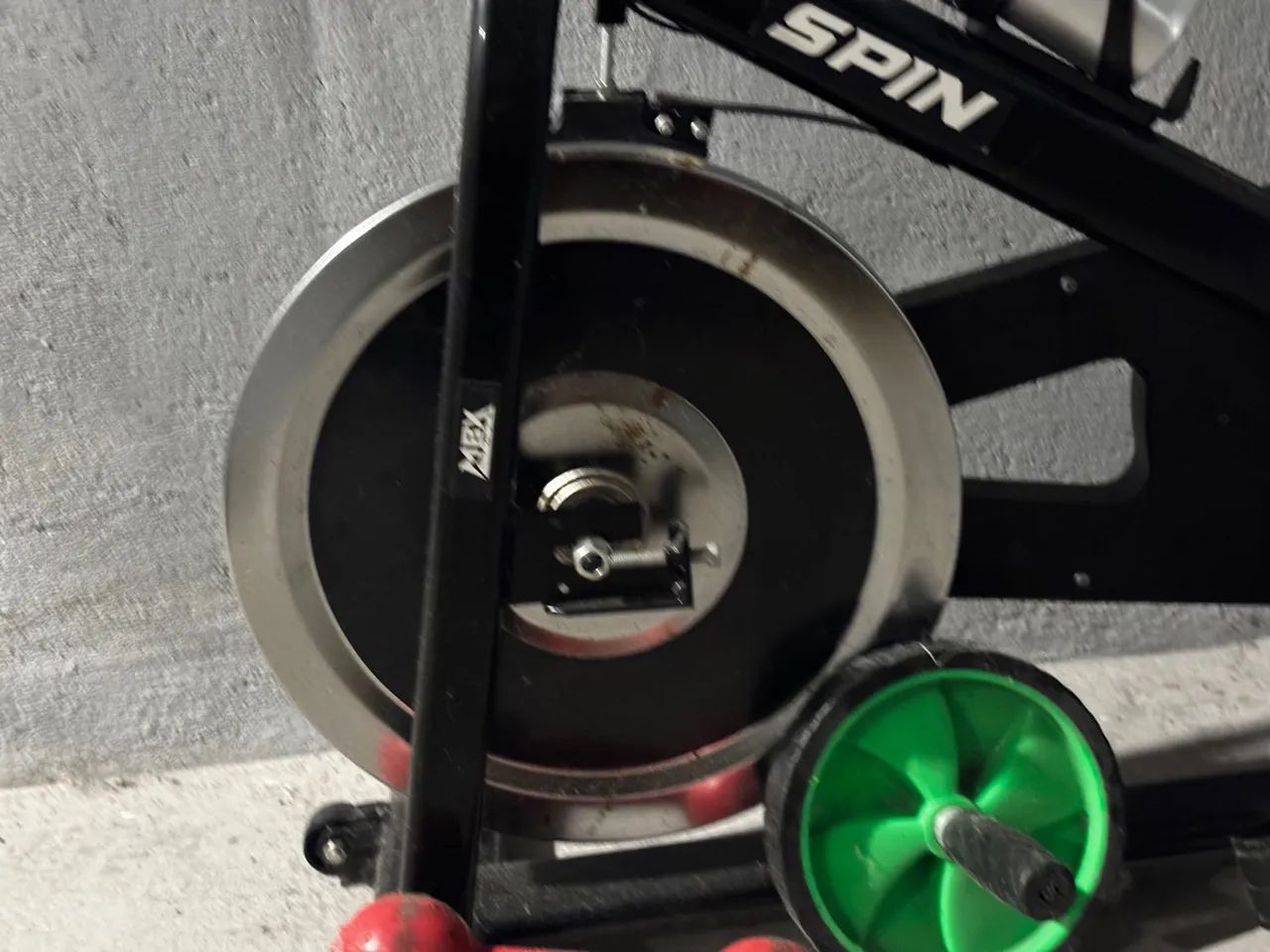 Bicicleta Ergométrica Usada apenas 3 vezes  - Foto 2