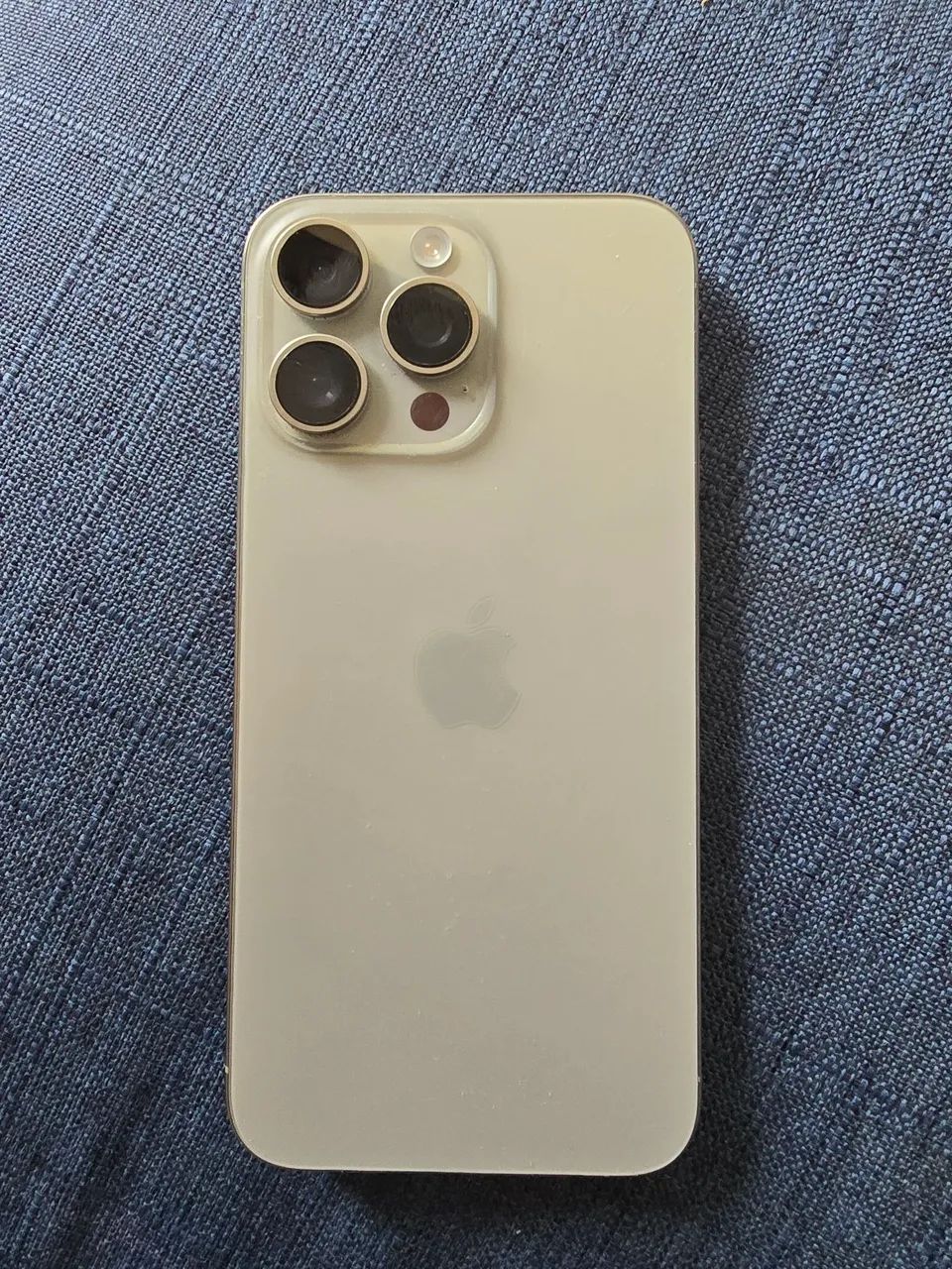 Iphone 15 pro max funcionando em perfeito estado63825081407489120