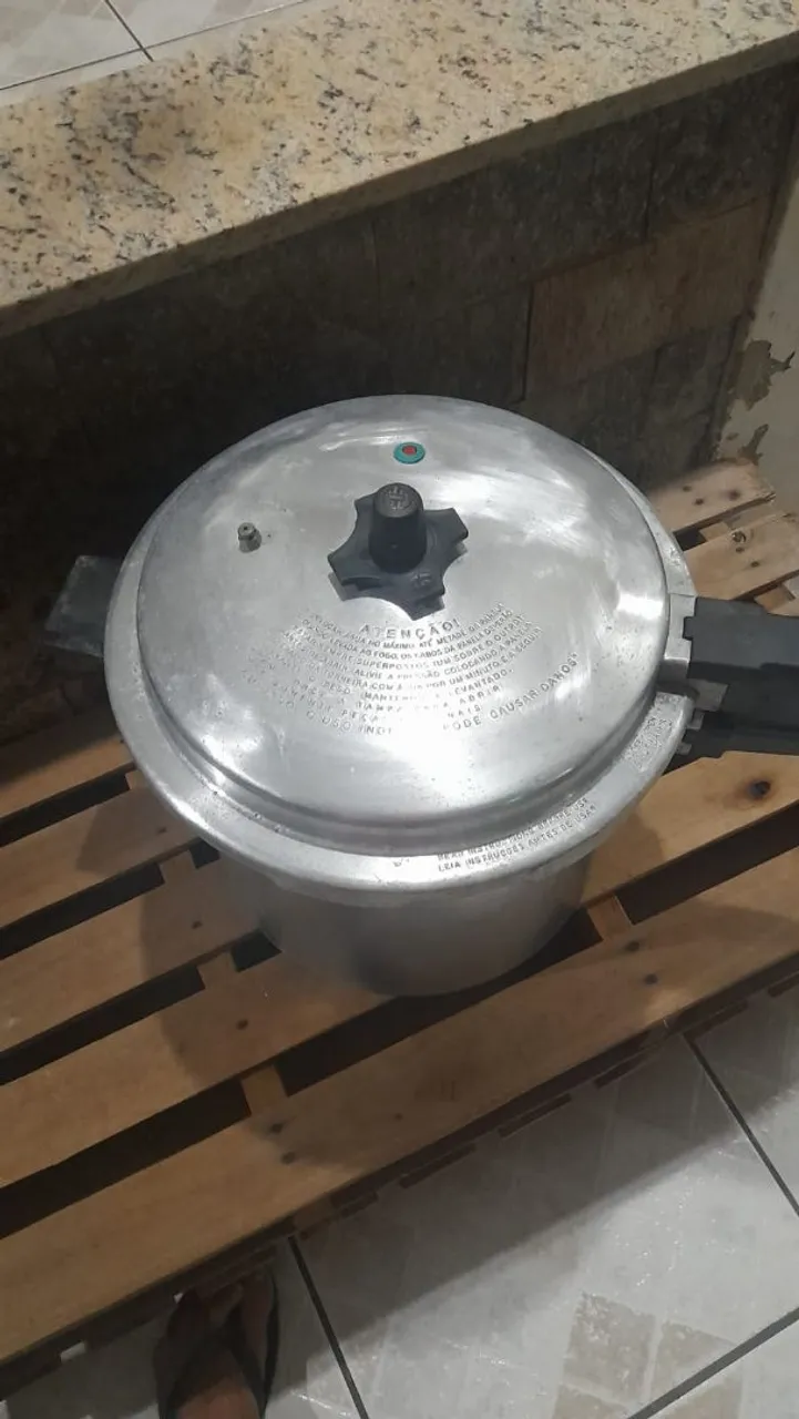 Panela de pressão 20 litros