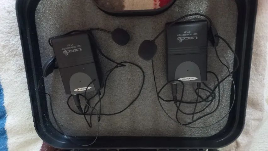 4 microfones sendo Dois lapela, e dois headset - Foto 2