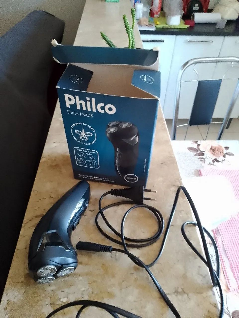 Vende se barbeador Philips  - Foto 5