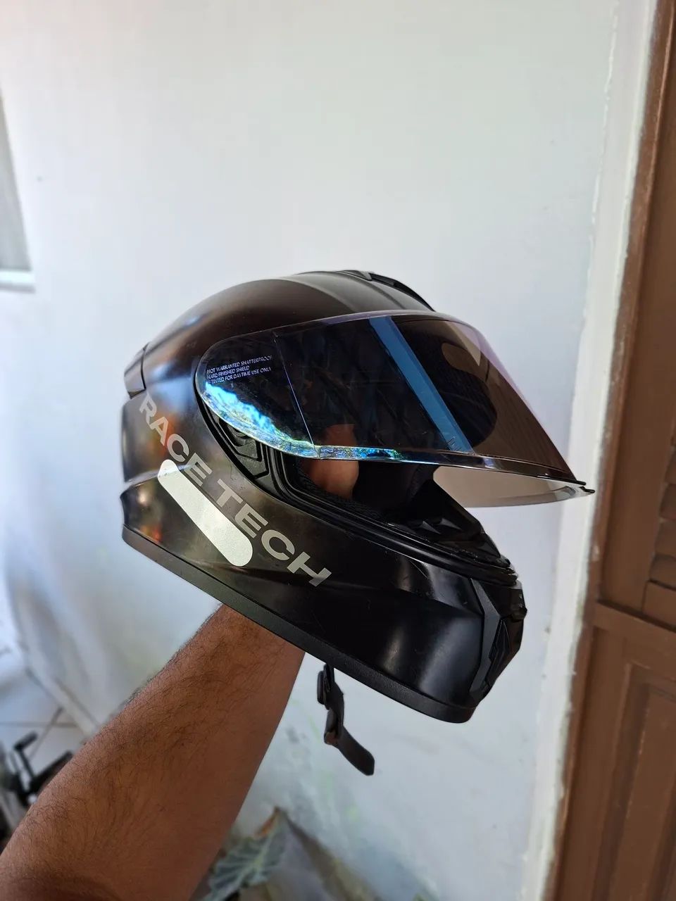 capacete race tech hit 