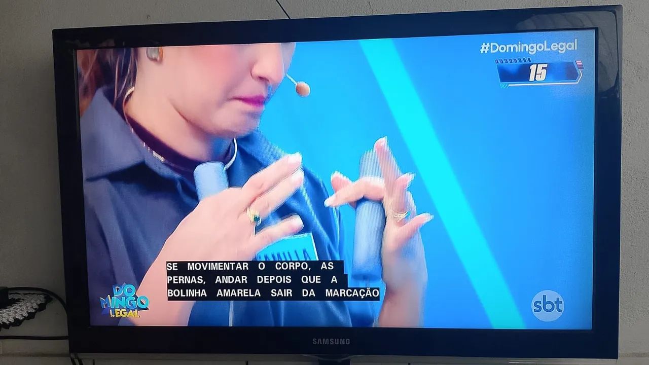 Televisão de 42 polegadas não é smart 