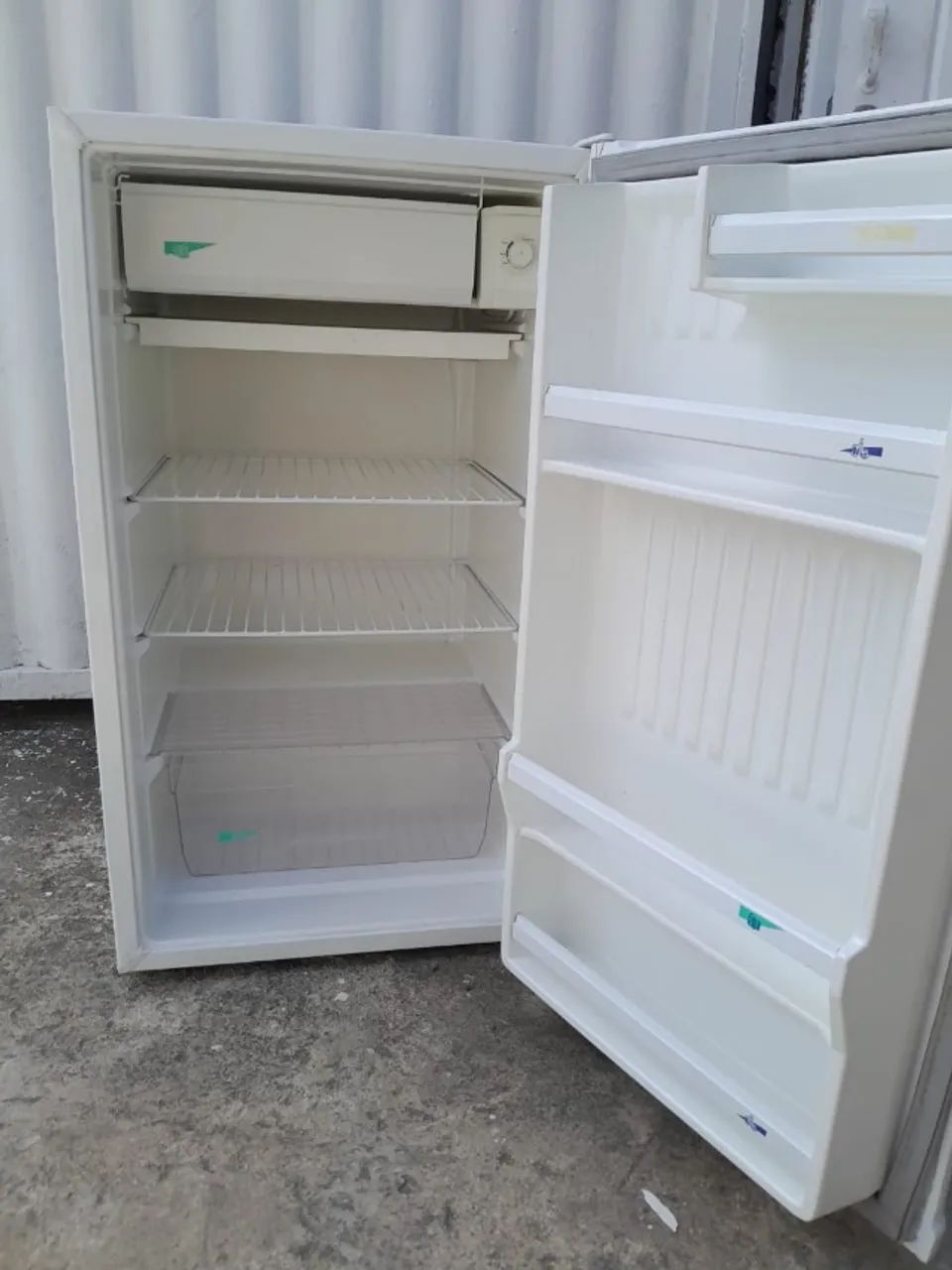 vendo frigobar consul 120L - Foto 3