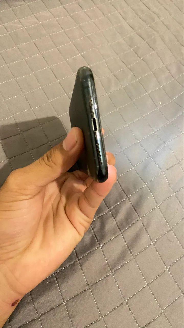 iphone 11 pro 256gb COM A CAIXA ORIGINAL com brindes  