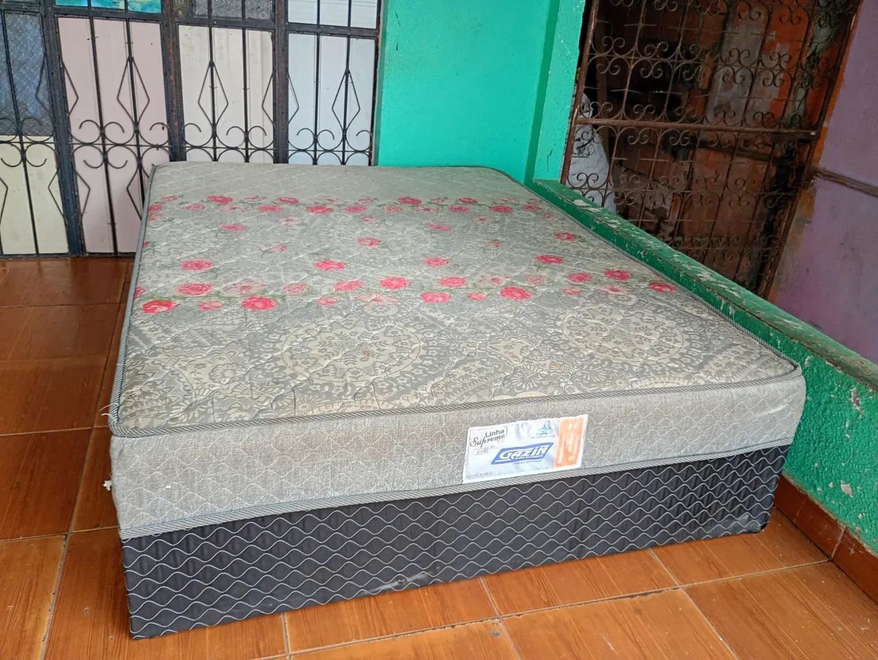 Cama Box Casal Espuma Gazin - Semi Nova (ENTREGA GRÁTIS) - Foto 3
