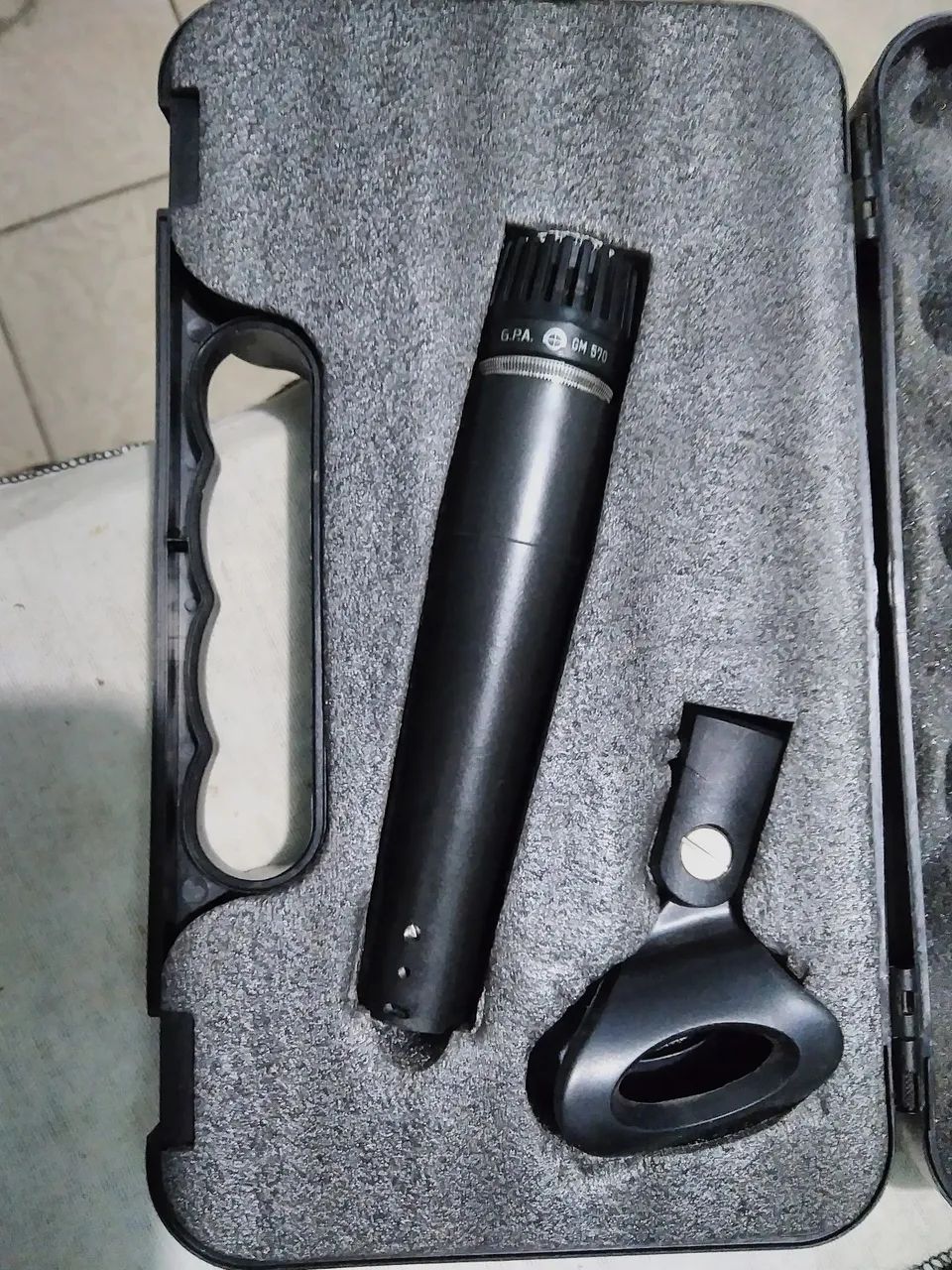 Microfone GPA GM 570