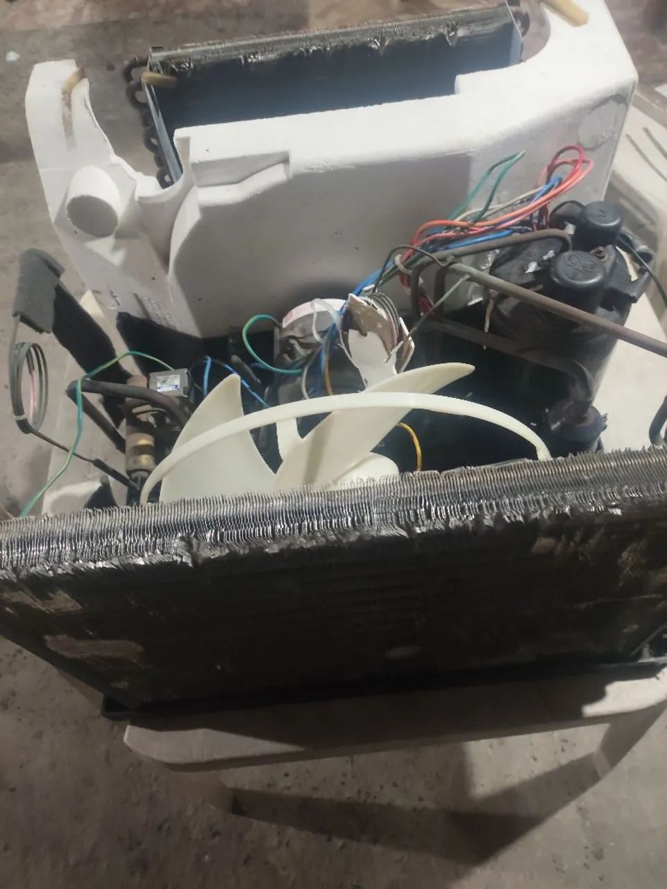 Ar Janela Consul 7.500btus q/f - Foto 2