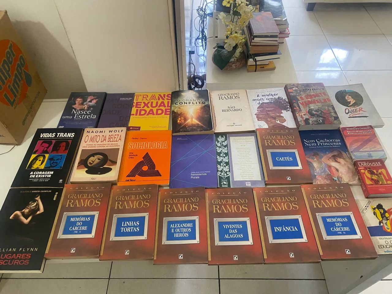 Livros - Foto 2