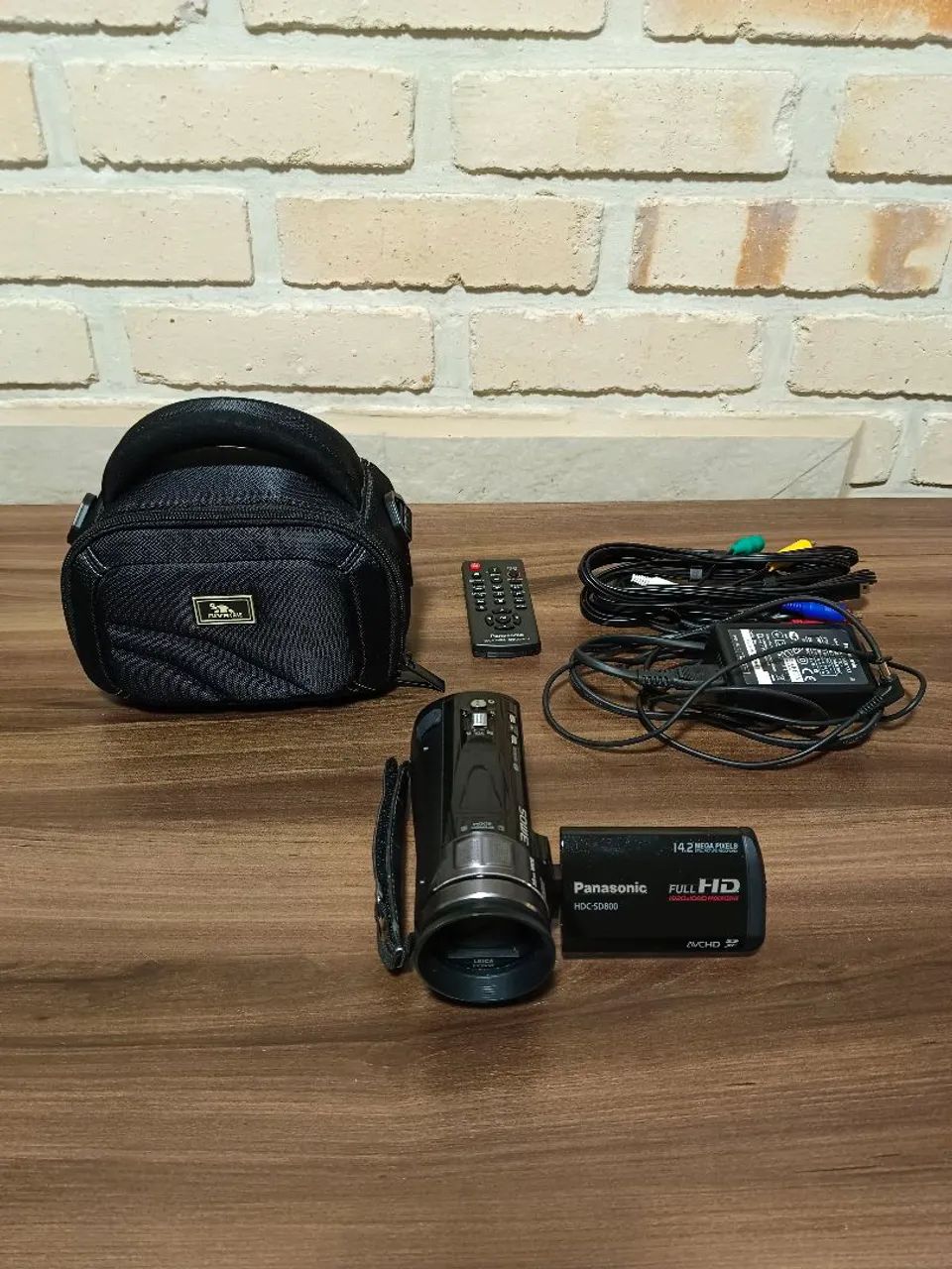 Câmera de vídeo Panasonic HDC SD 800  - Foto 3