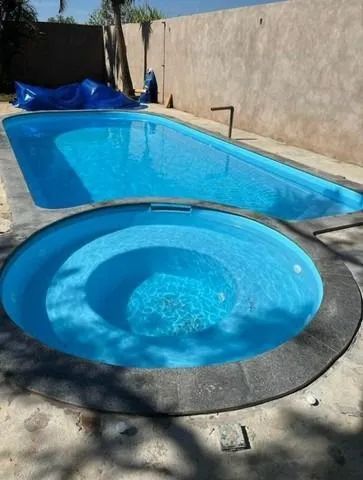 Piscina c 8.5 MTS aquecida com Spa 