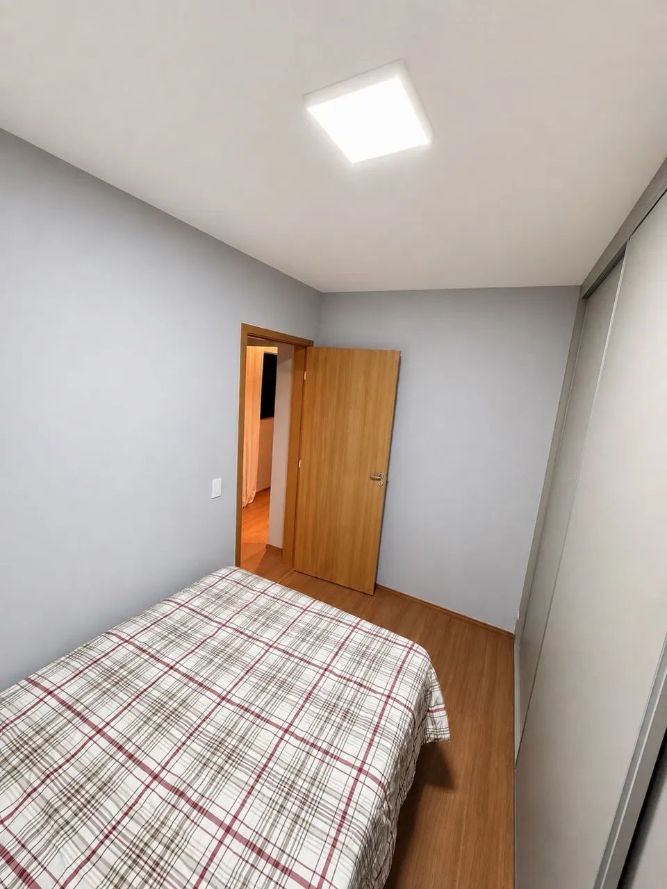QUARTO MOBILIADO PRÓXIMO À UFMG | VILLE HOLLYWOOD