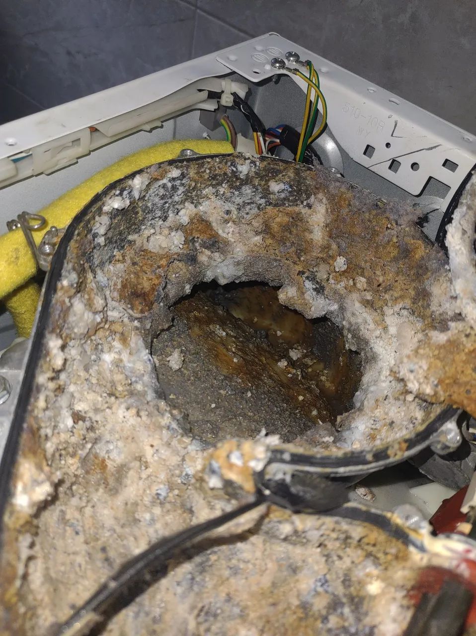 Técnico em máquinas lava e seca e lavadoras. - Foto 2