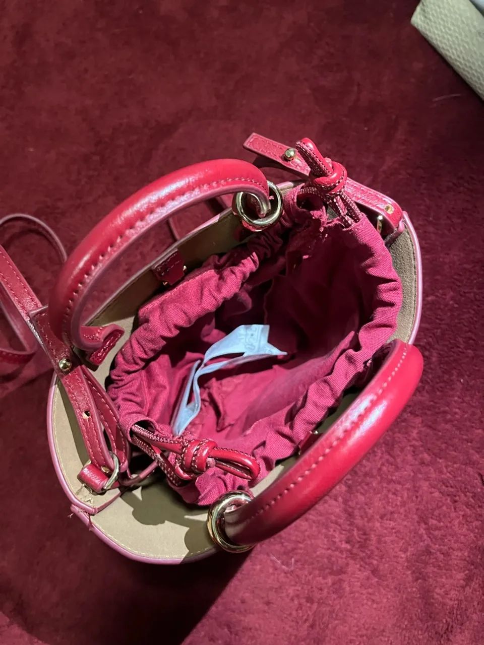 Bolsa Mango vermelha nunca usada - Foto 3