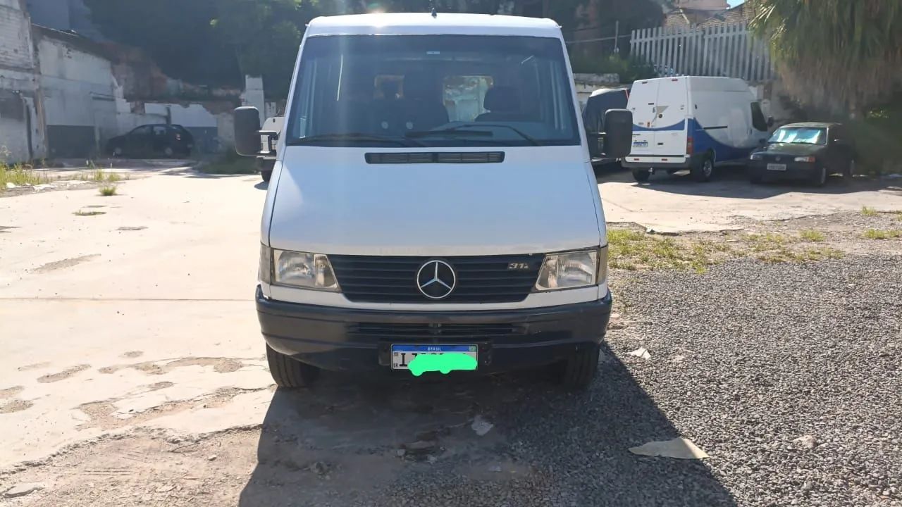 Mercedes-Benz Sprinter Sprinter 312 Furgão Curto Diesel 2000