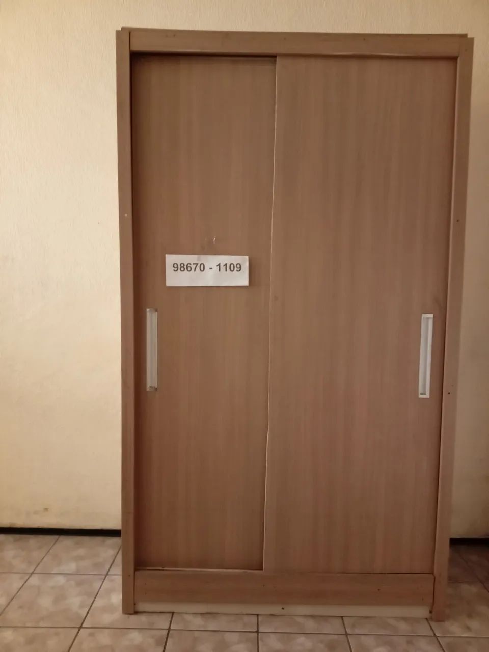 Guarda-roupa em MDF