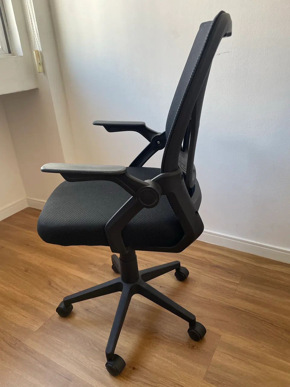 Cadeira de Escritório Diretor Malcom - Foto 2