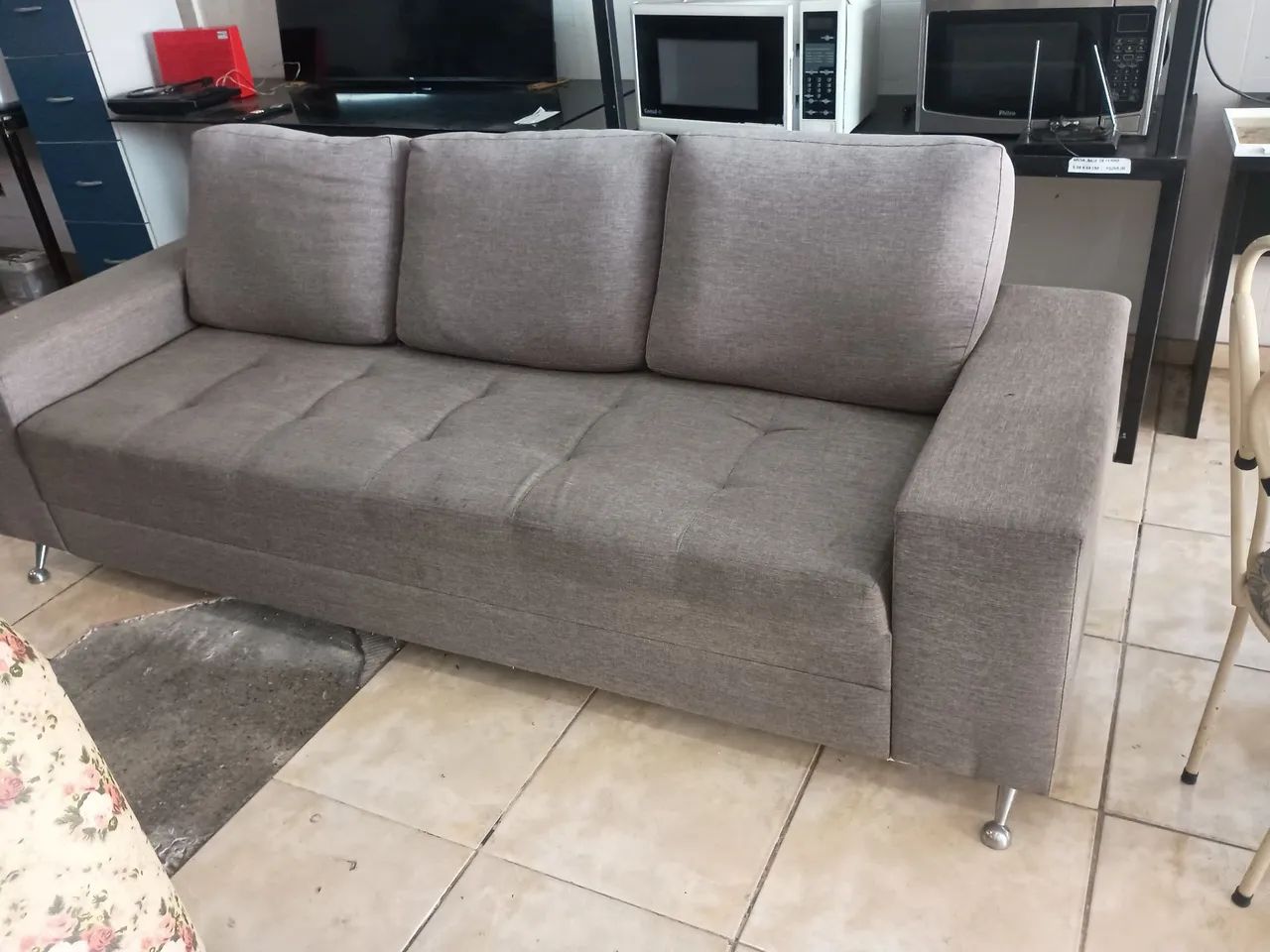 Sofá 4 lugares  - Foto 2