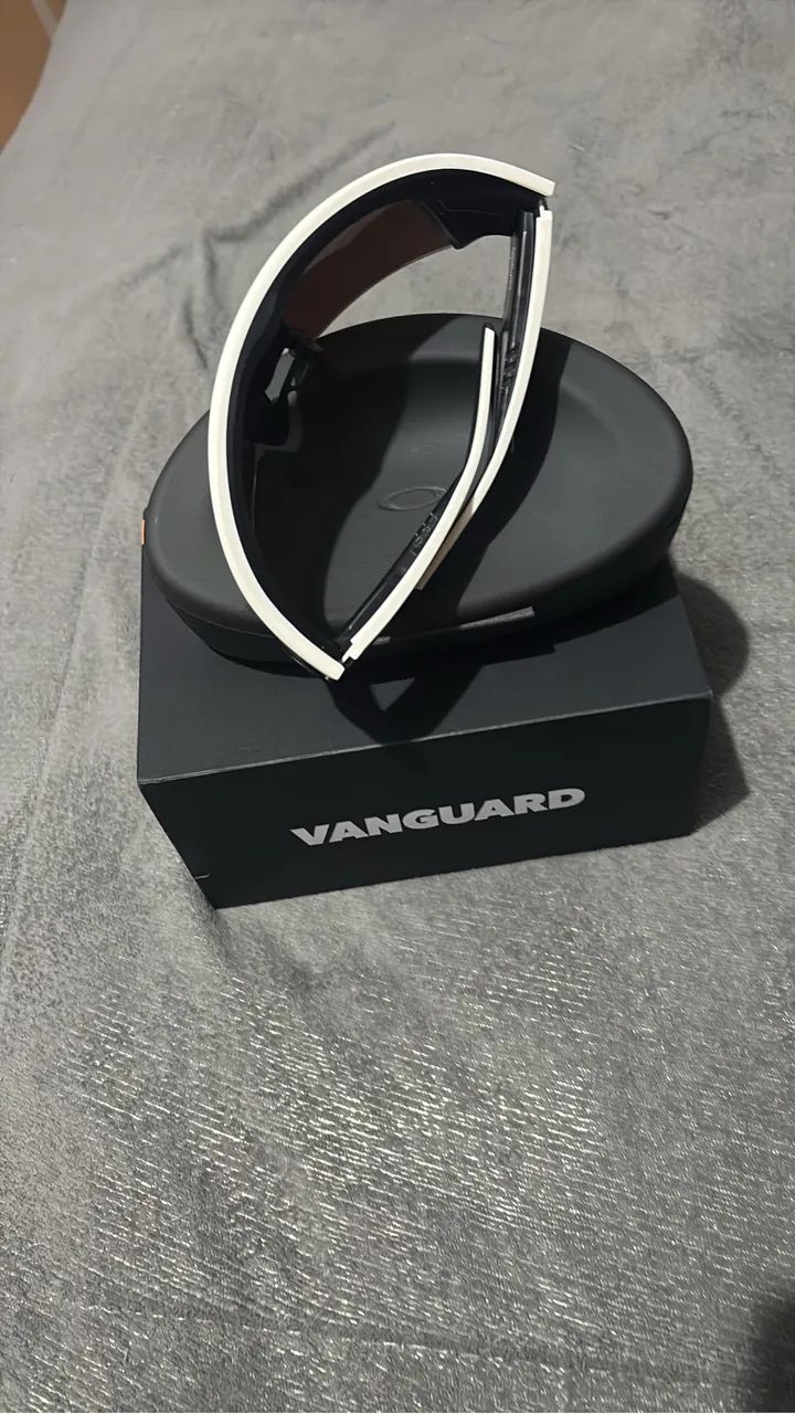 Oakley META Vanguard