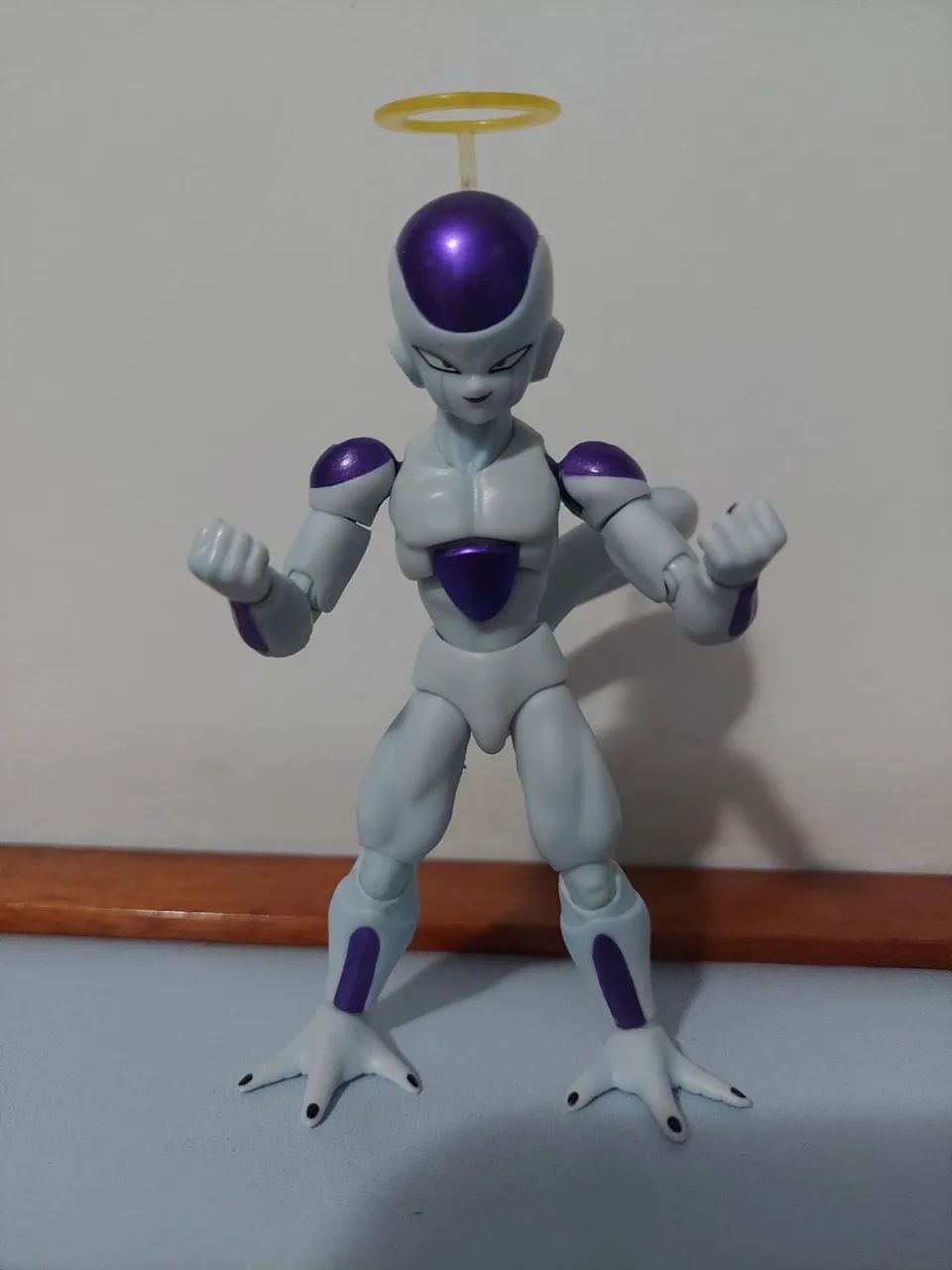 S. H. Figuarts Frieza Fourth Form Bandai - Foto 4