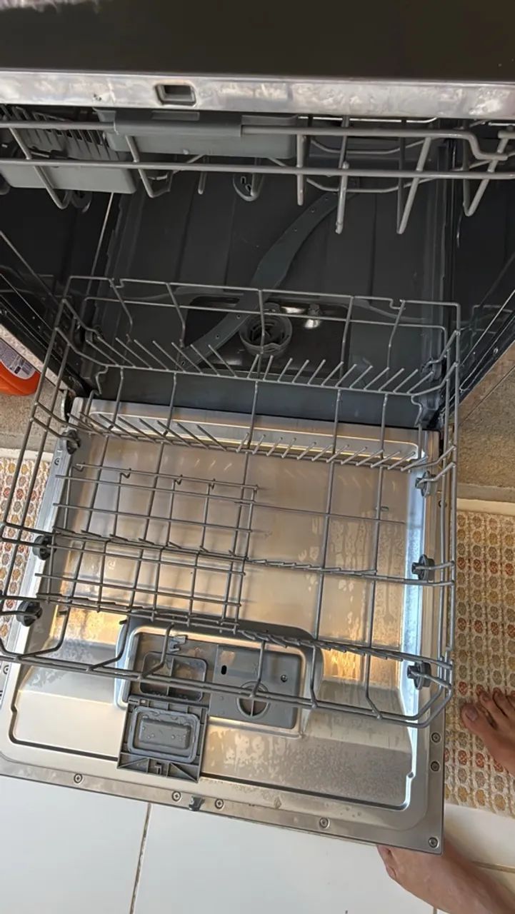 Vendo lava louça Eletrolux 8 serviços  - Foto 2
