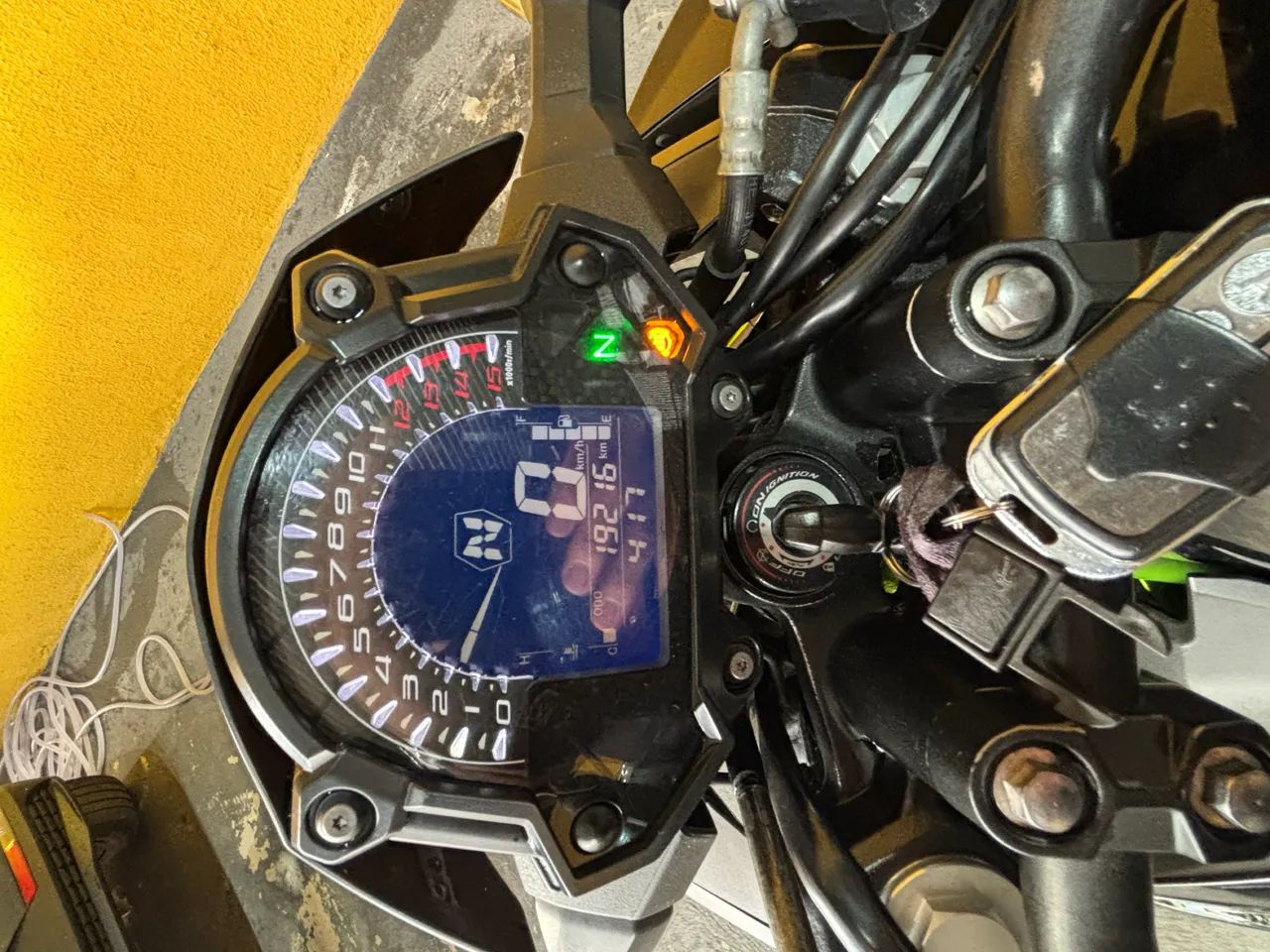Kawasaki Z400 - Foto 2