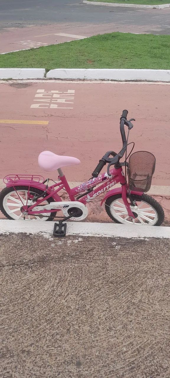 Bicicleta infantil semi nova  - Foto 3
