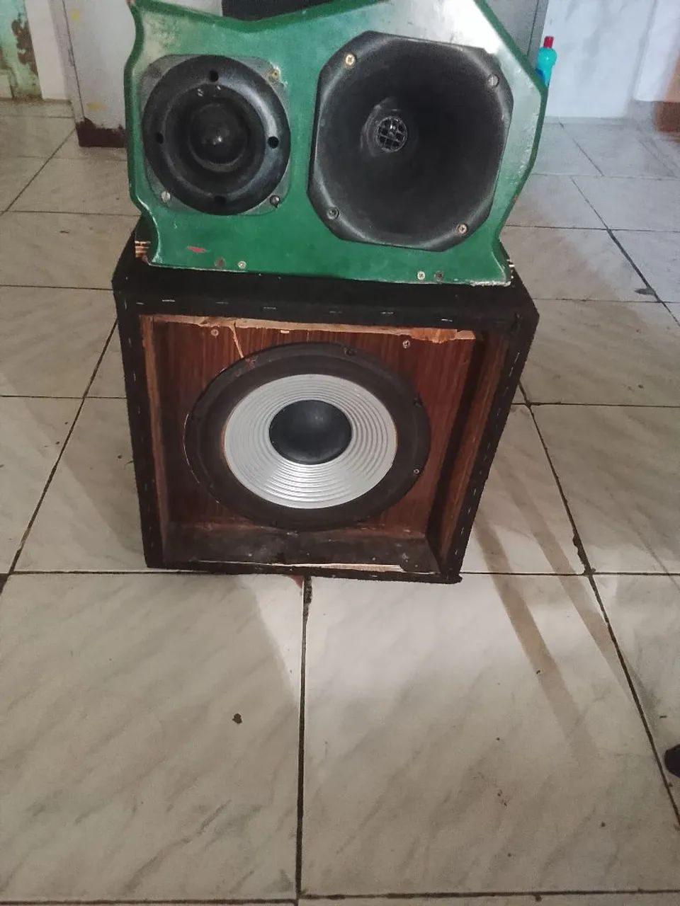 Vendo caixa de som automotivo 