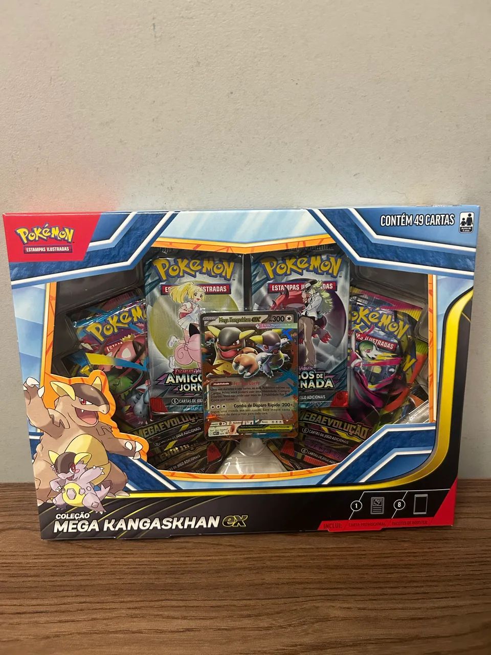 Box Pokémon Mega Kangaskhan EX Lacrada