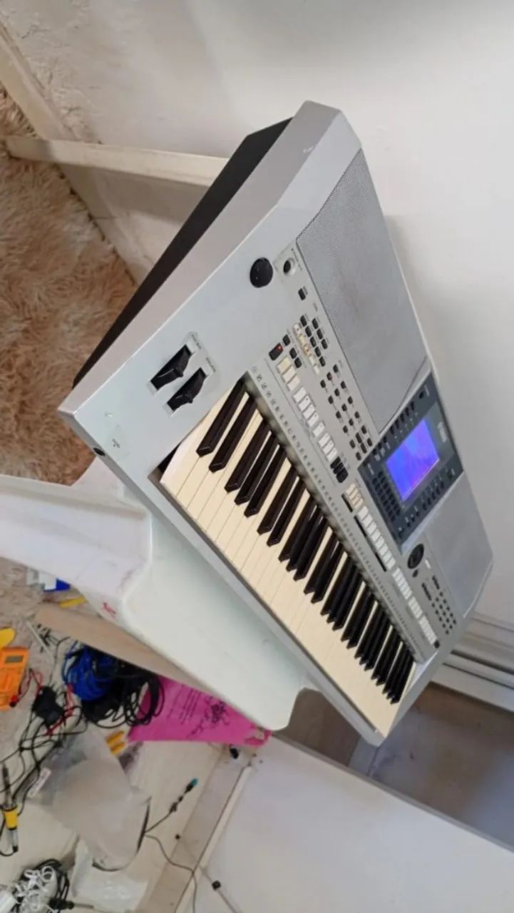 YAMAHA PSR-s700 - Foto 4