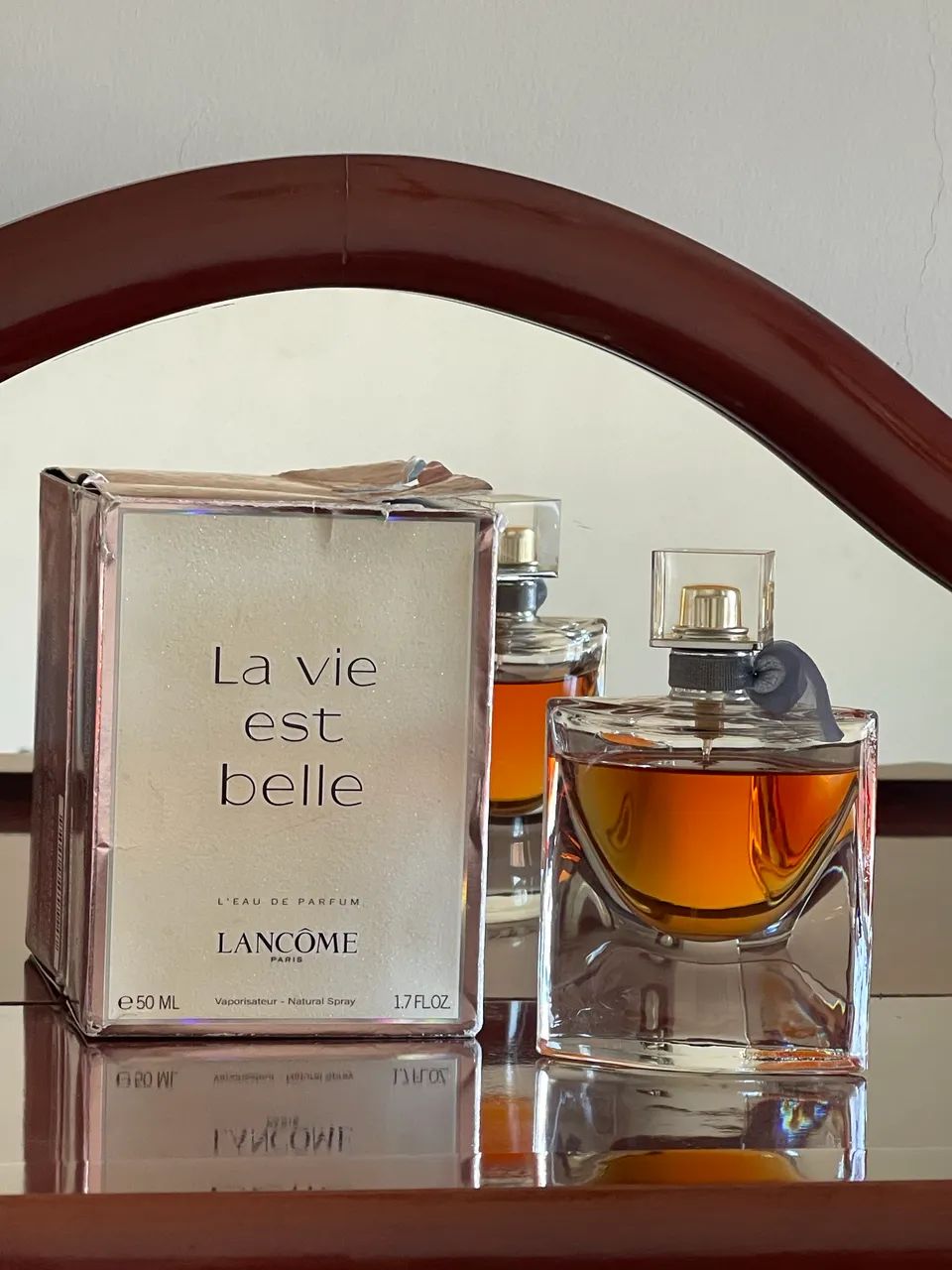 Perfume La Vie Est Belle - borrifador com a rosa