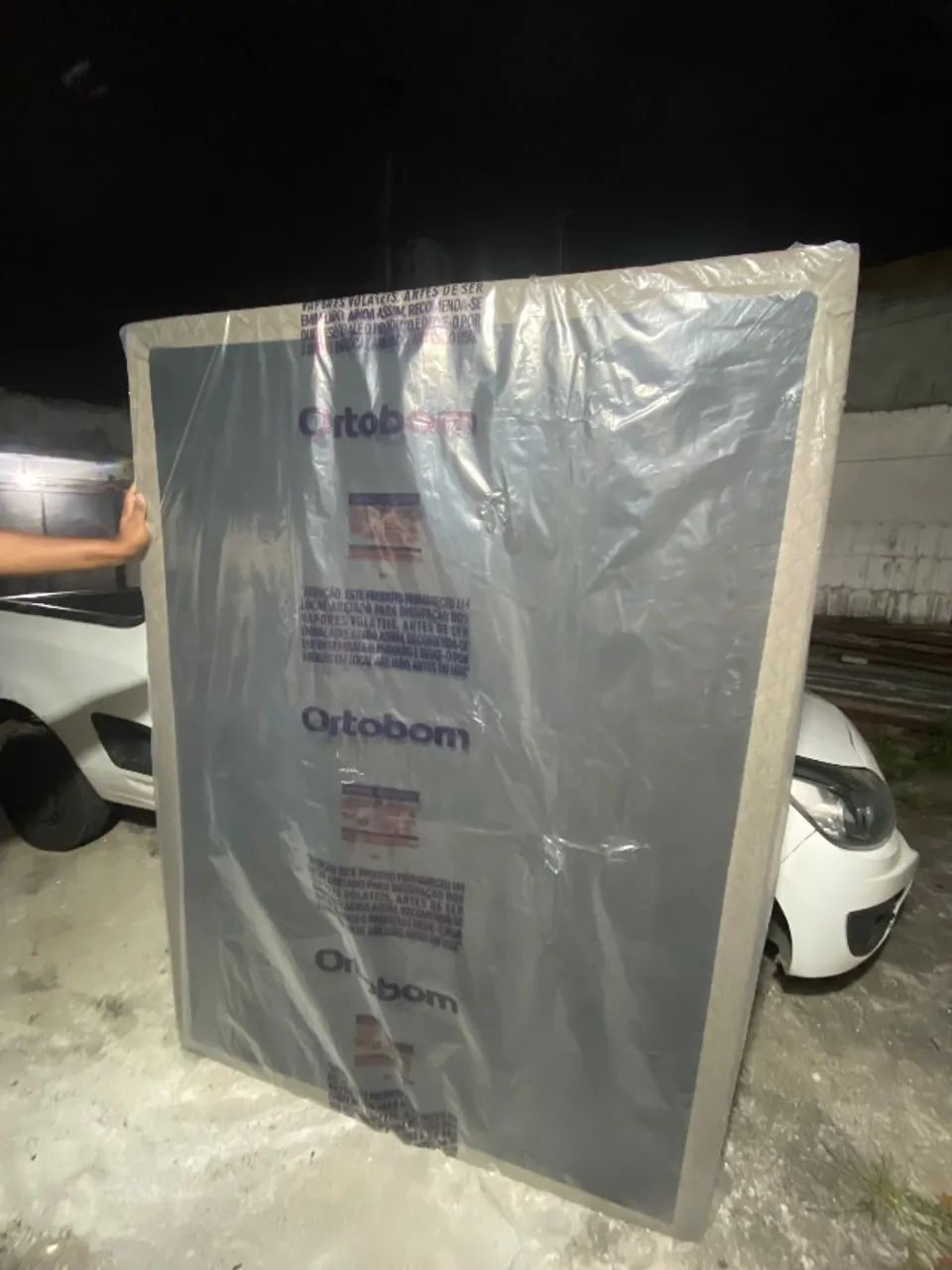 Vendo cama de casal (1,38 x 1,88)