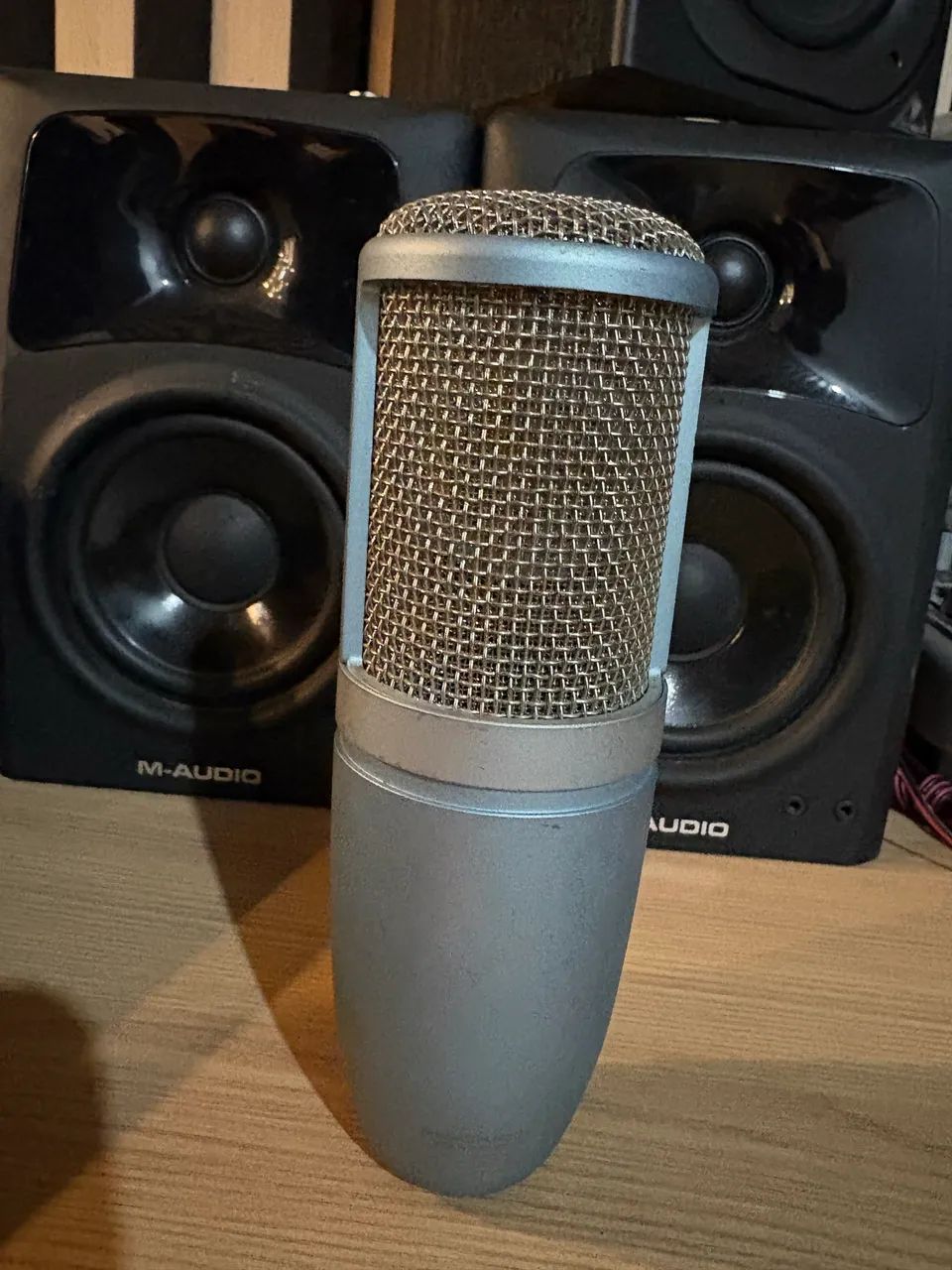 Microfone Condensador Akg Perception 220 - Foto 2