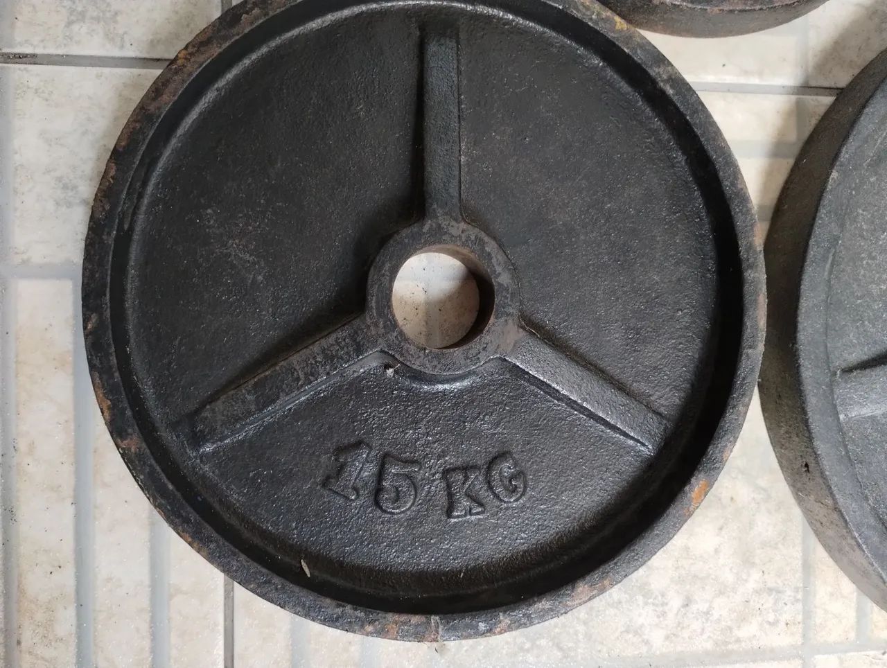 Anilha Olímpica 300kg - Foto 2