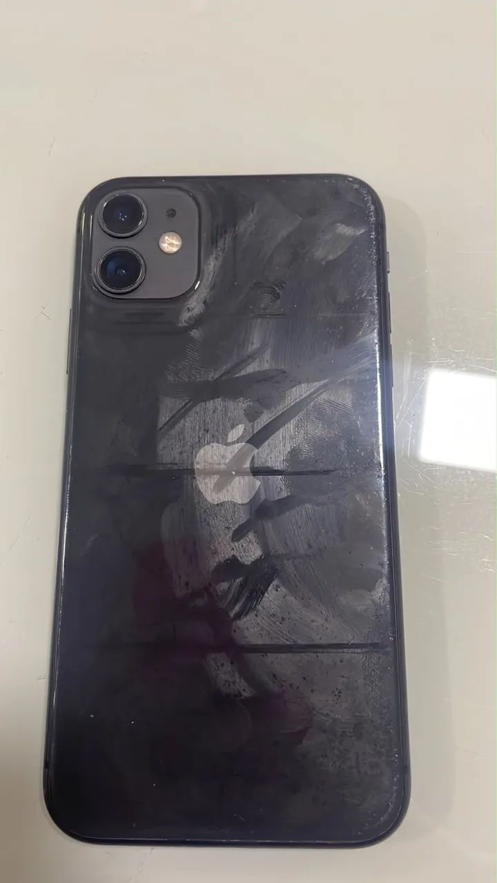 IPhone 11 USADO Bateria mais 80%