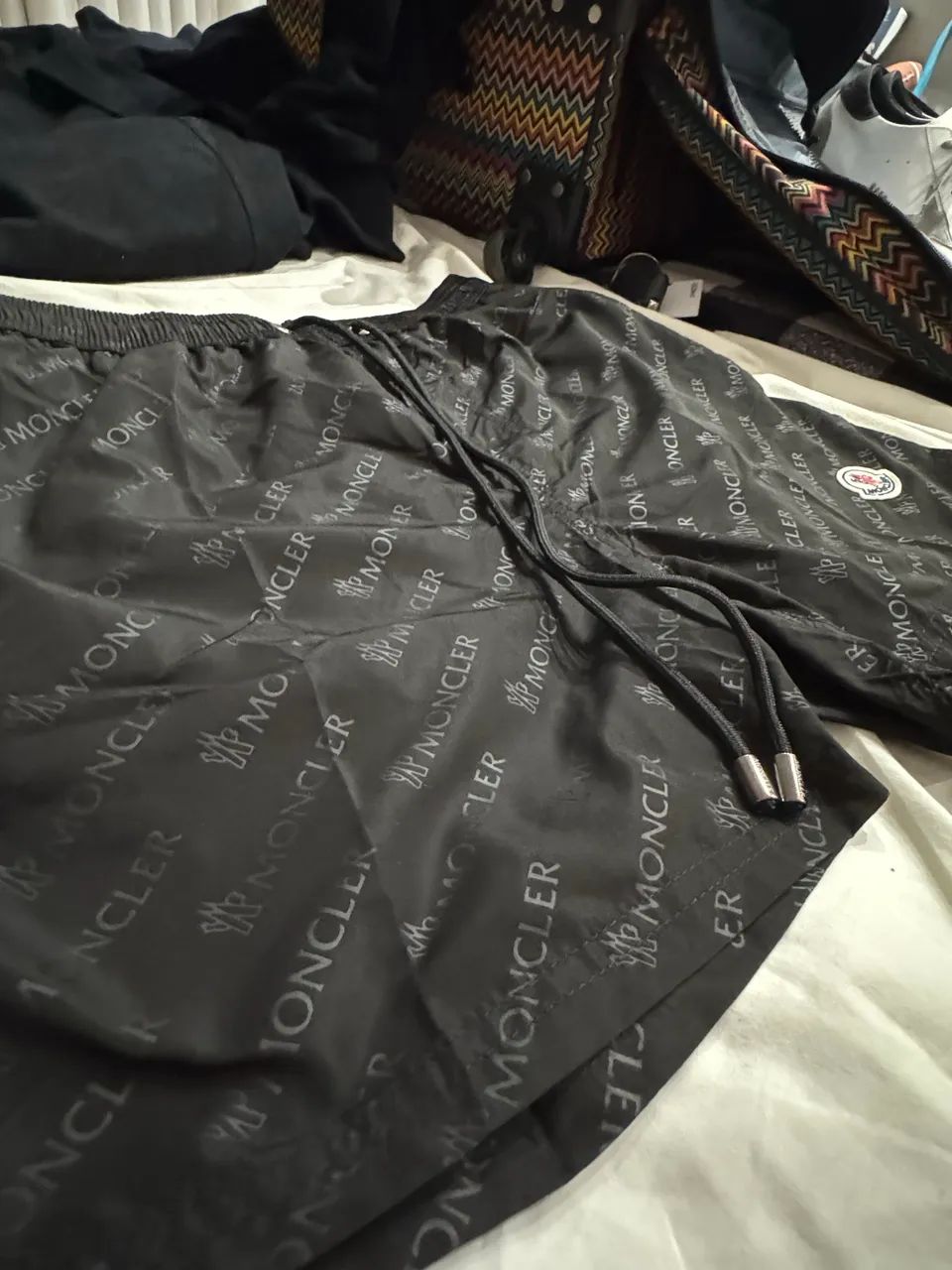 Shorts moncler preto original  - Foto 4