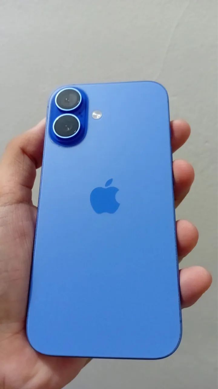Vendo Iphone16 com menos de um ano de uso - Foto 4