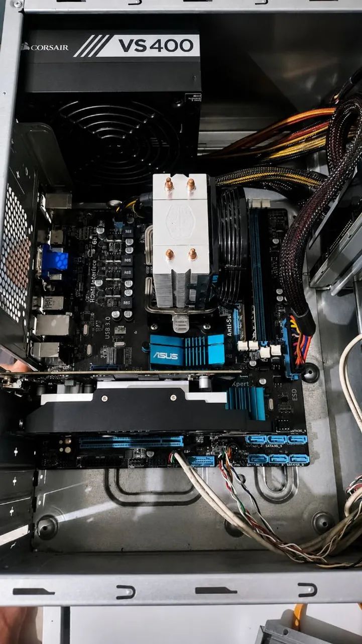 Pc gamer bate em ps4