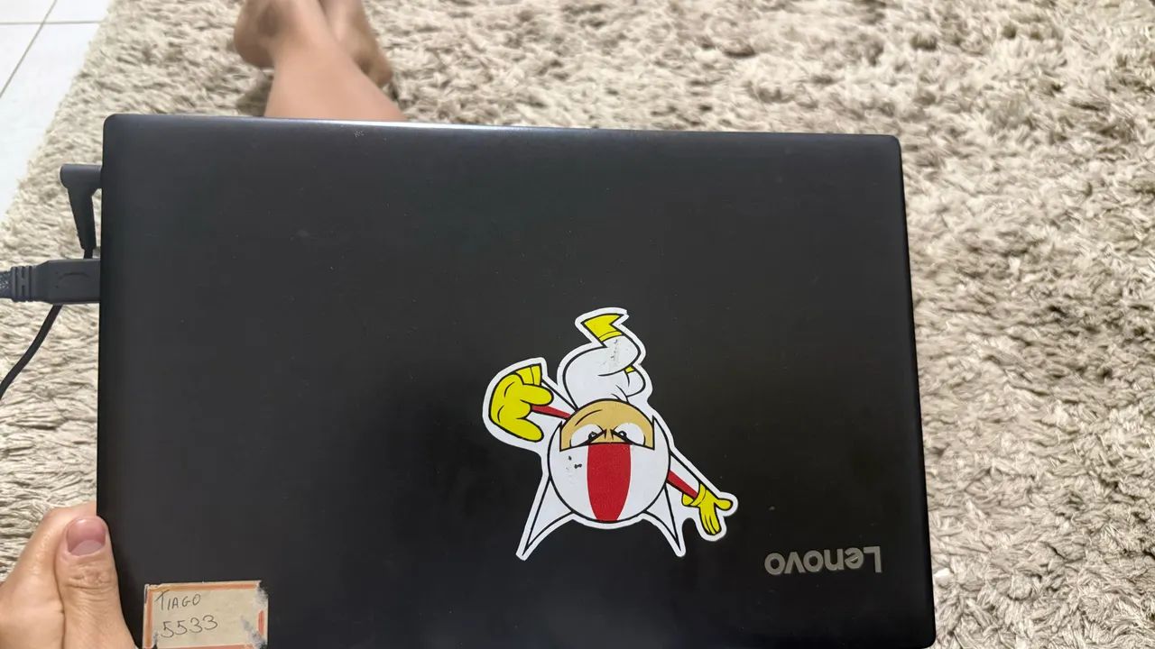 Vende-se notebook Lenovo 