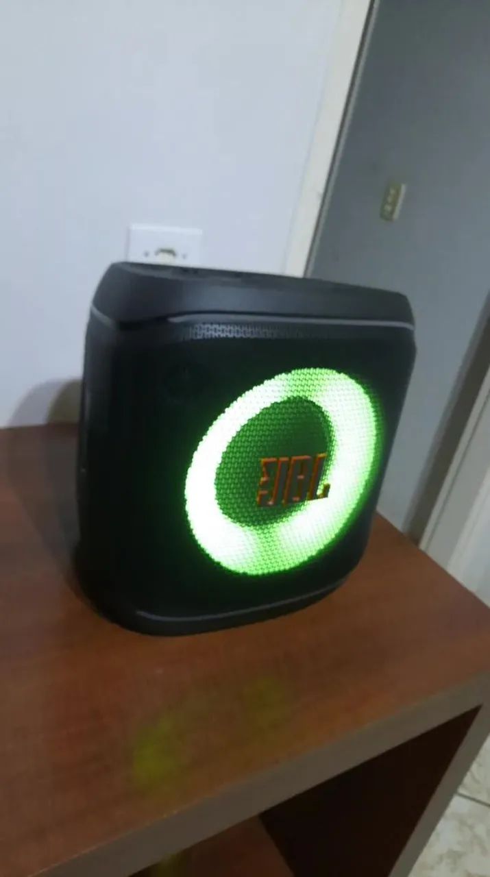 Vendo JBL PARTYBOX ENCORE 2 COM 2 MICROFONES - Foto 5