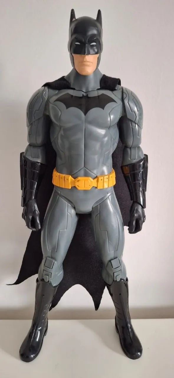 Kit bonecos Batman e Homem de ferro