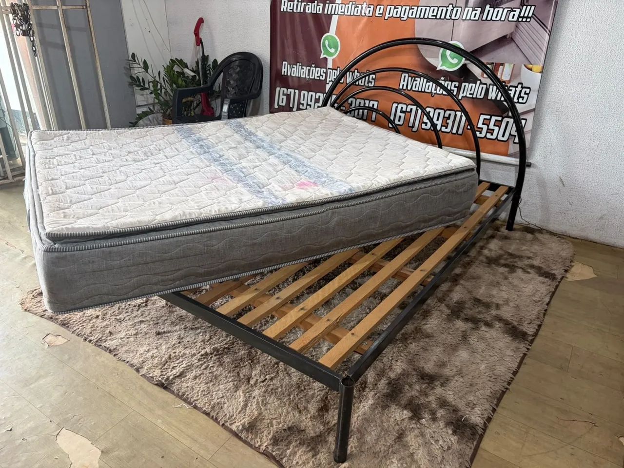 Cama de ferro casal + colchão 