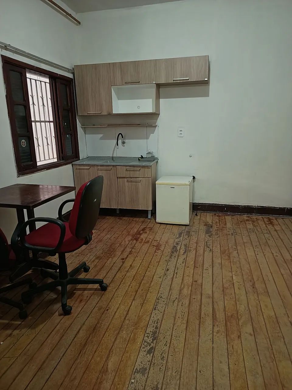 Quarto para solteiro (a)