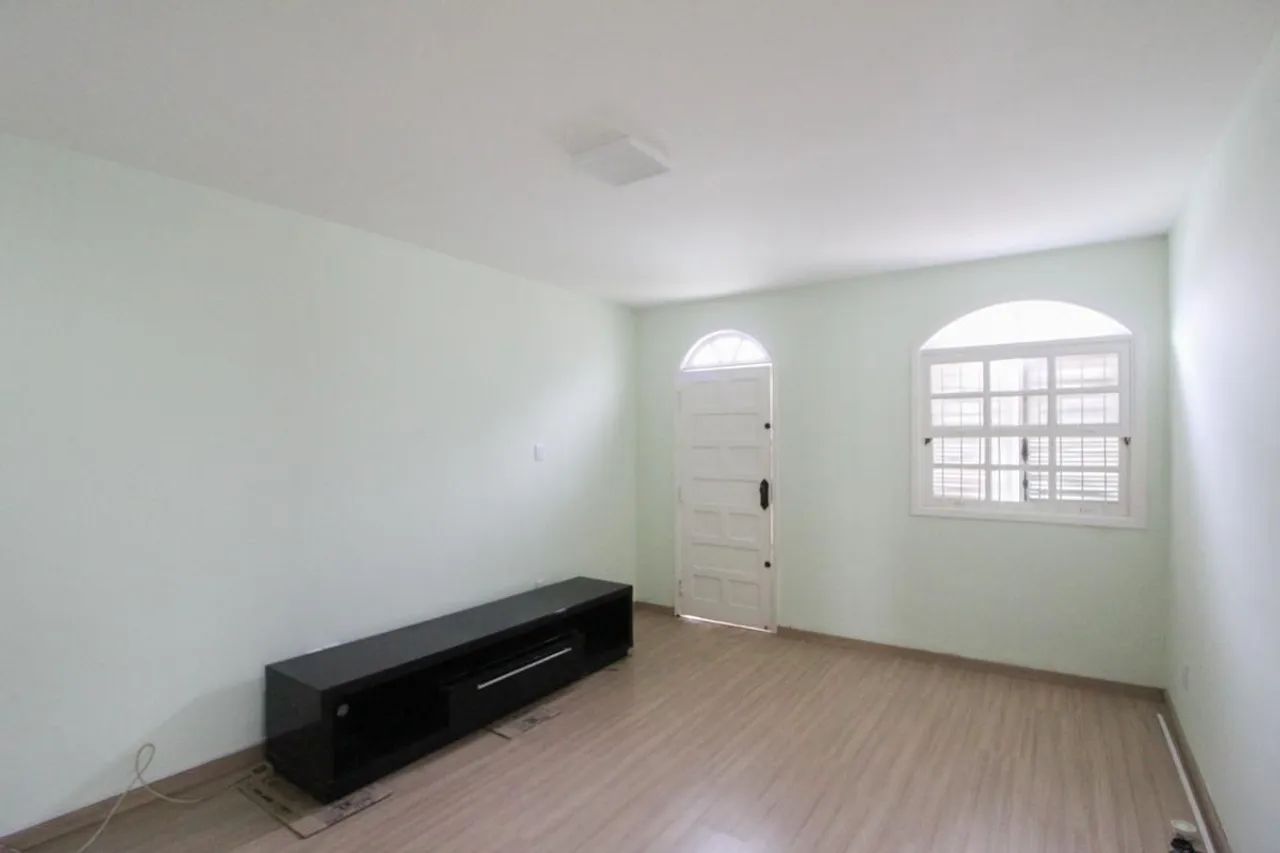 Casa à Venda - Alípio de Melo, 3 Quartos, 360 m2 - Foto 3