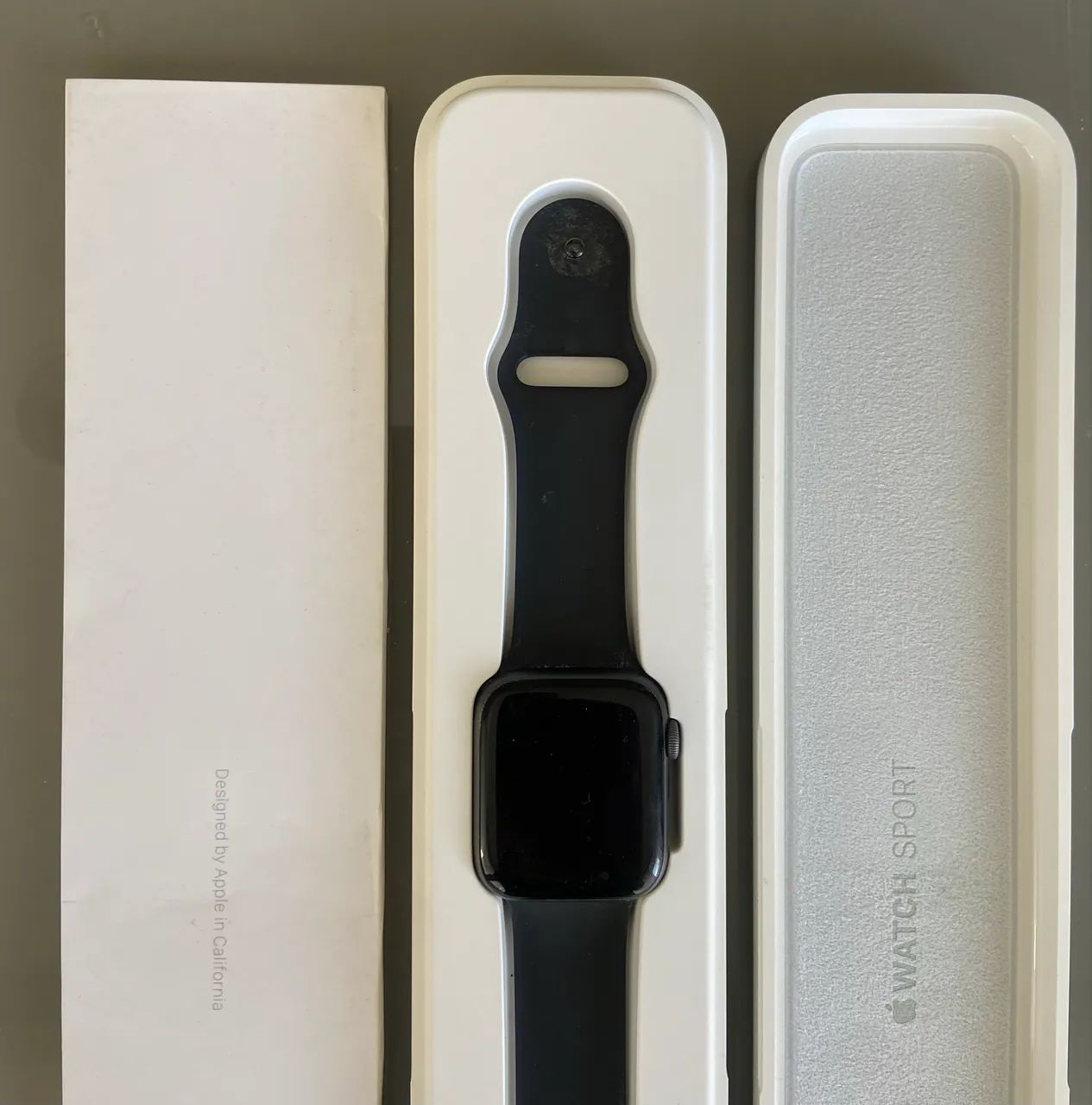 Apple Watch Series 4 GPS de 44 mm  - Foto 3