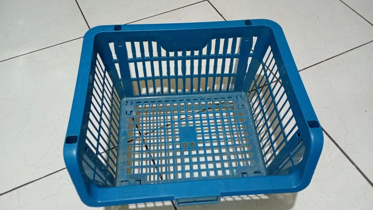 Cesto expositor de plástico  - Foto 4