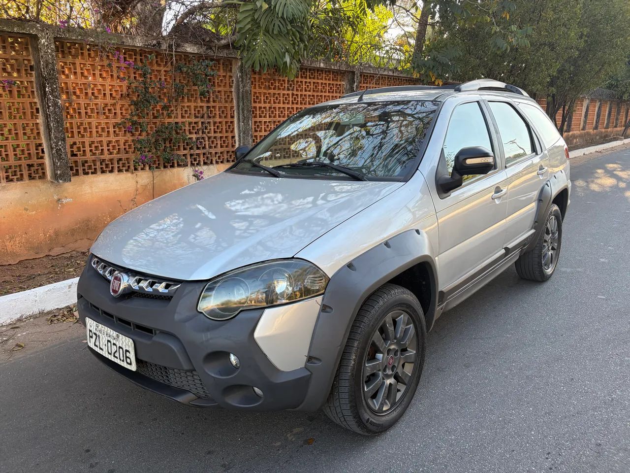 Fiat Palio Weekend Adventure Locker 1.8 Flex 2017 - Foto 5