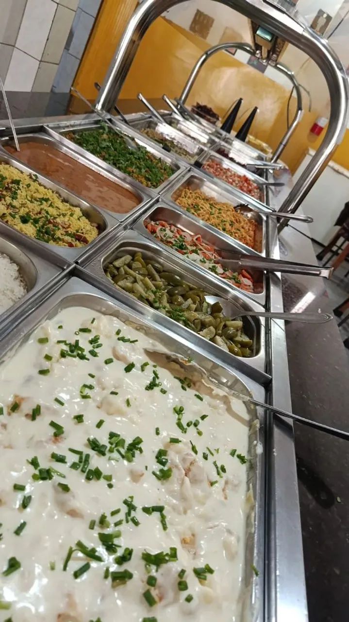 Cozinheiro e churrasqueiro 